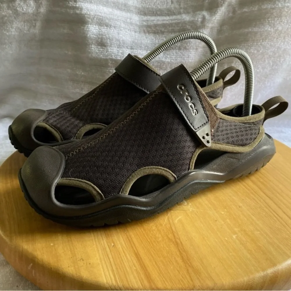 CROCS shoes mens